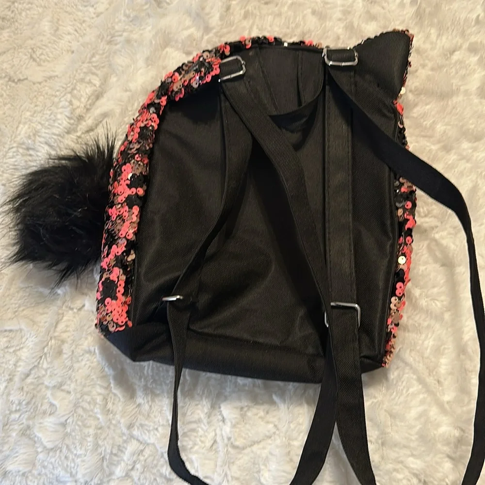 Mini back pack - Picture 4 of 4